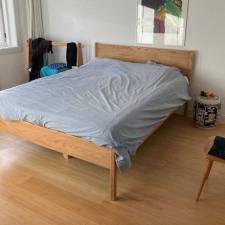Tweepersoonsbed
Uitgevoerd in eikenhout door Jan Ridder